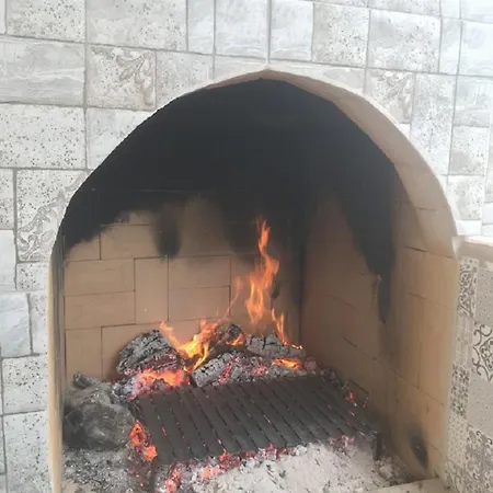 & Family شقة دالامان
